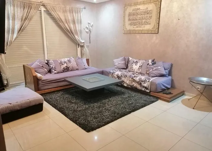 Islane Flat