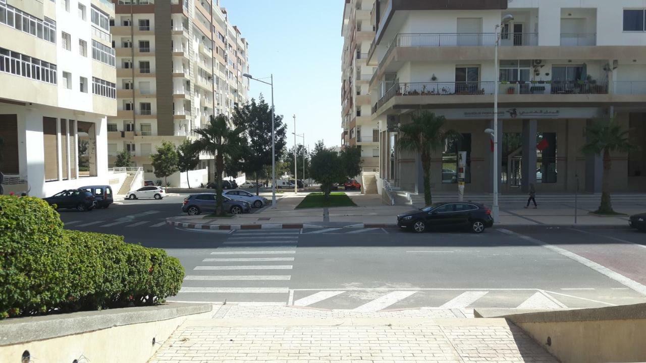 Islane Flat *